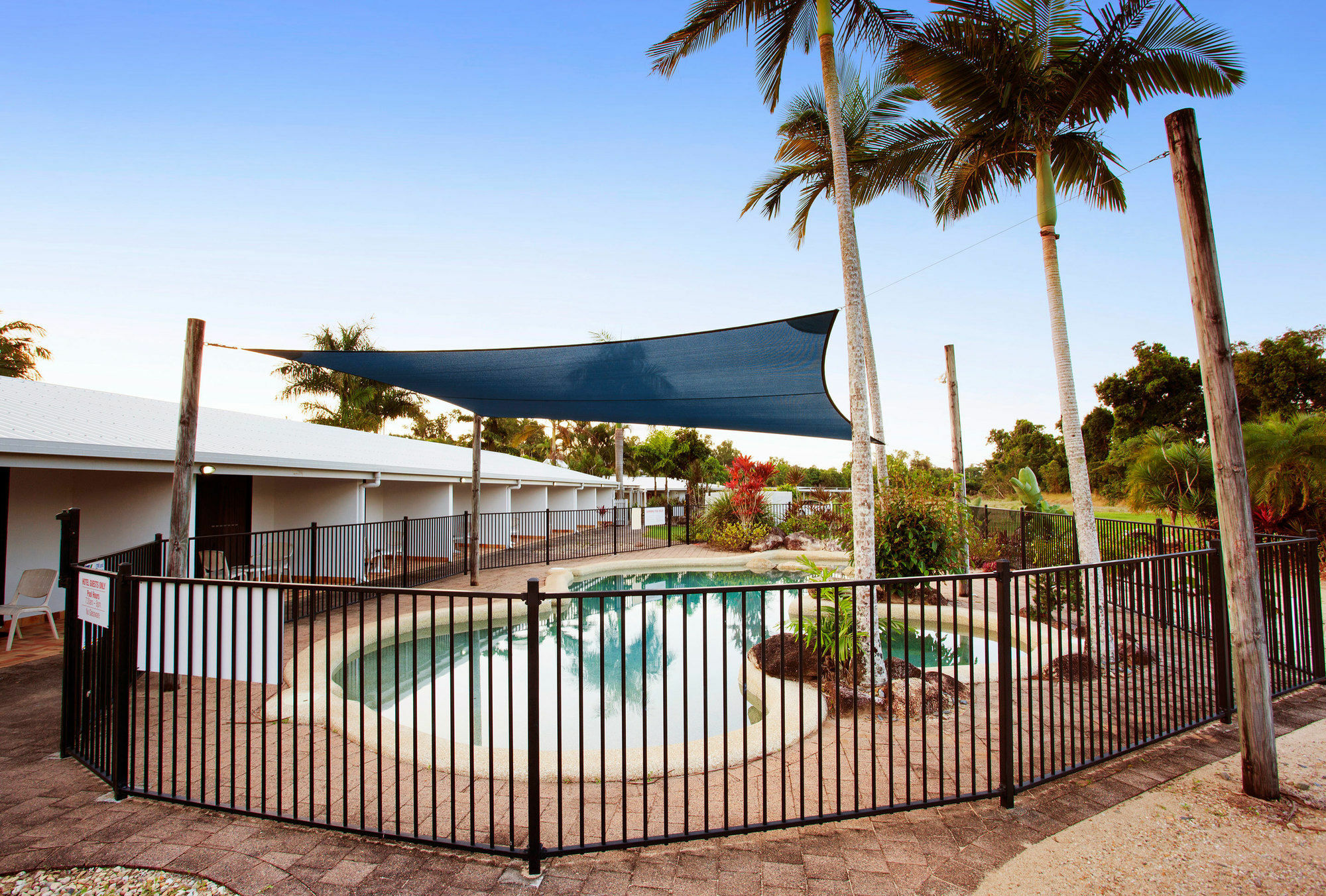 Mission Beach Resort Екстериор снимка